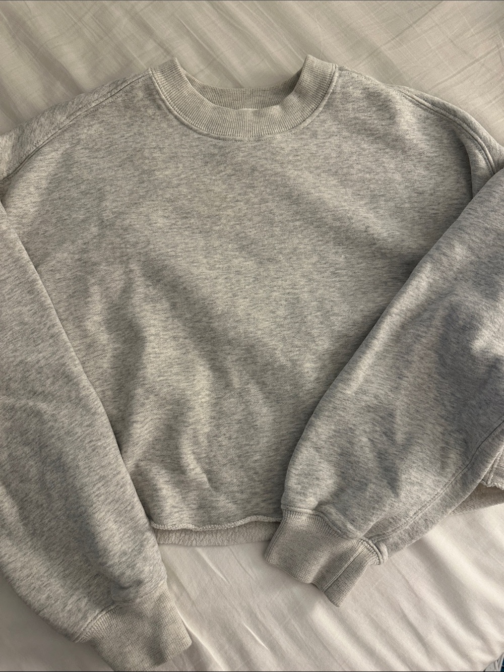 Abercrombie Classic Gray Cropped Crewneck Sweatshirt